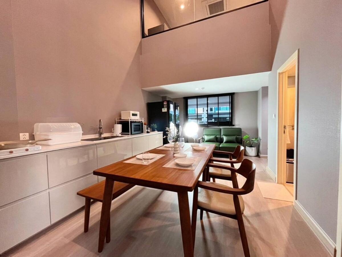 Apartment 3 Bedroom 3 Bathroom, Luxury Home, Near Ekkamai