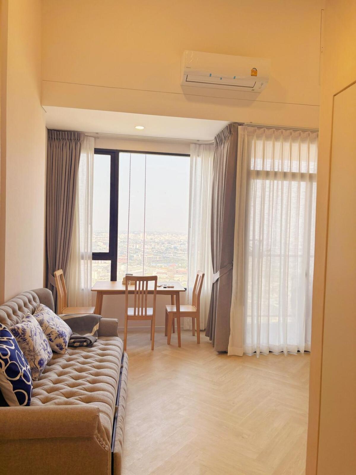Cassia Rama9 Loft Highrise View *