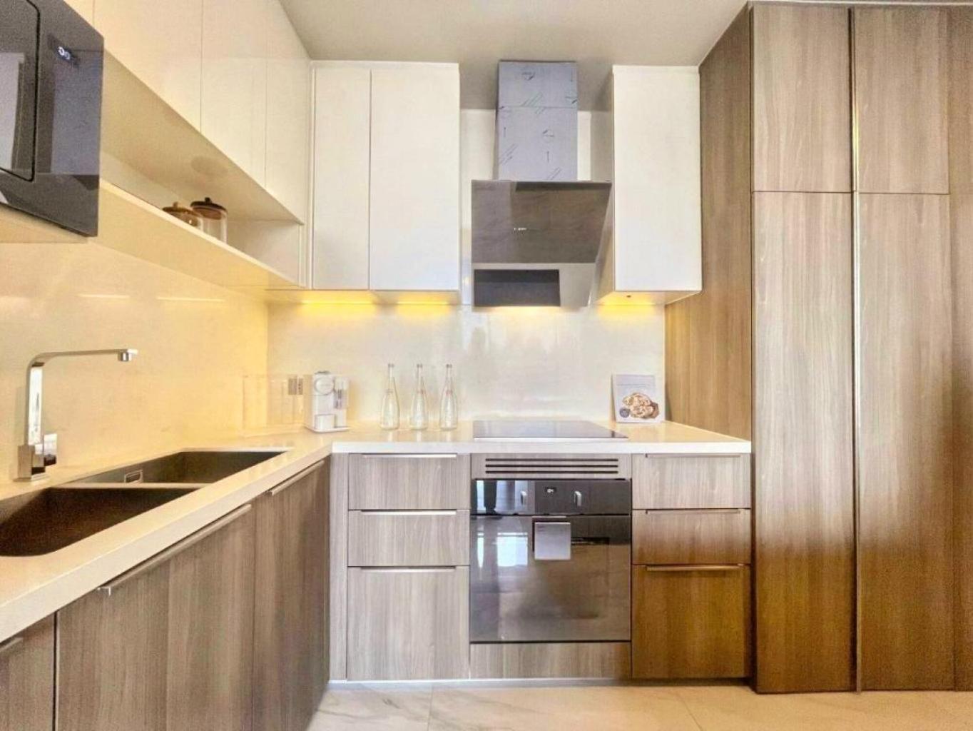 Apartment Luxury Sukhumvit Asoke Nana 65 Sqm Sleeps 4 Bangkok