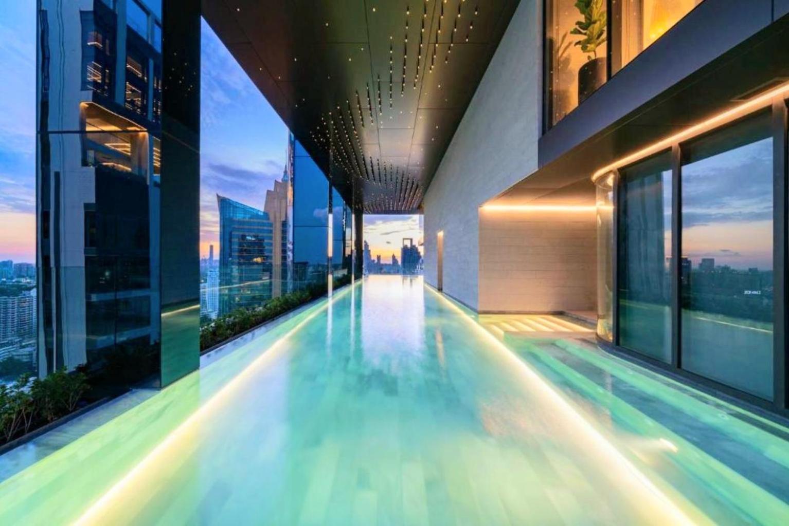 Apartment Luxury Sukhumvit Asoke Nana 65 Sqm Sleeps 4 Bangkok