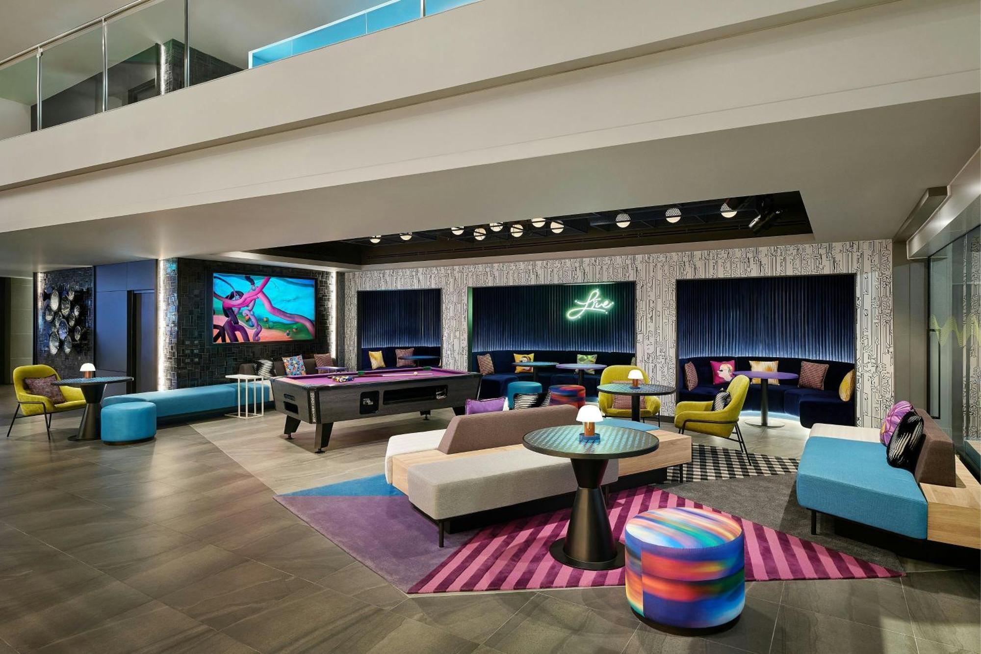 Hotel Aloft - Sukhumvit 11 4*