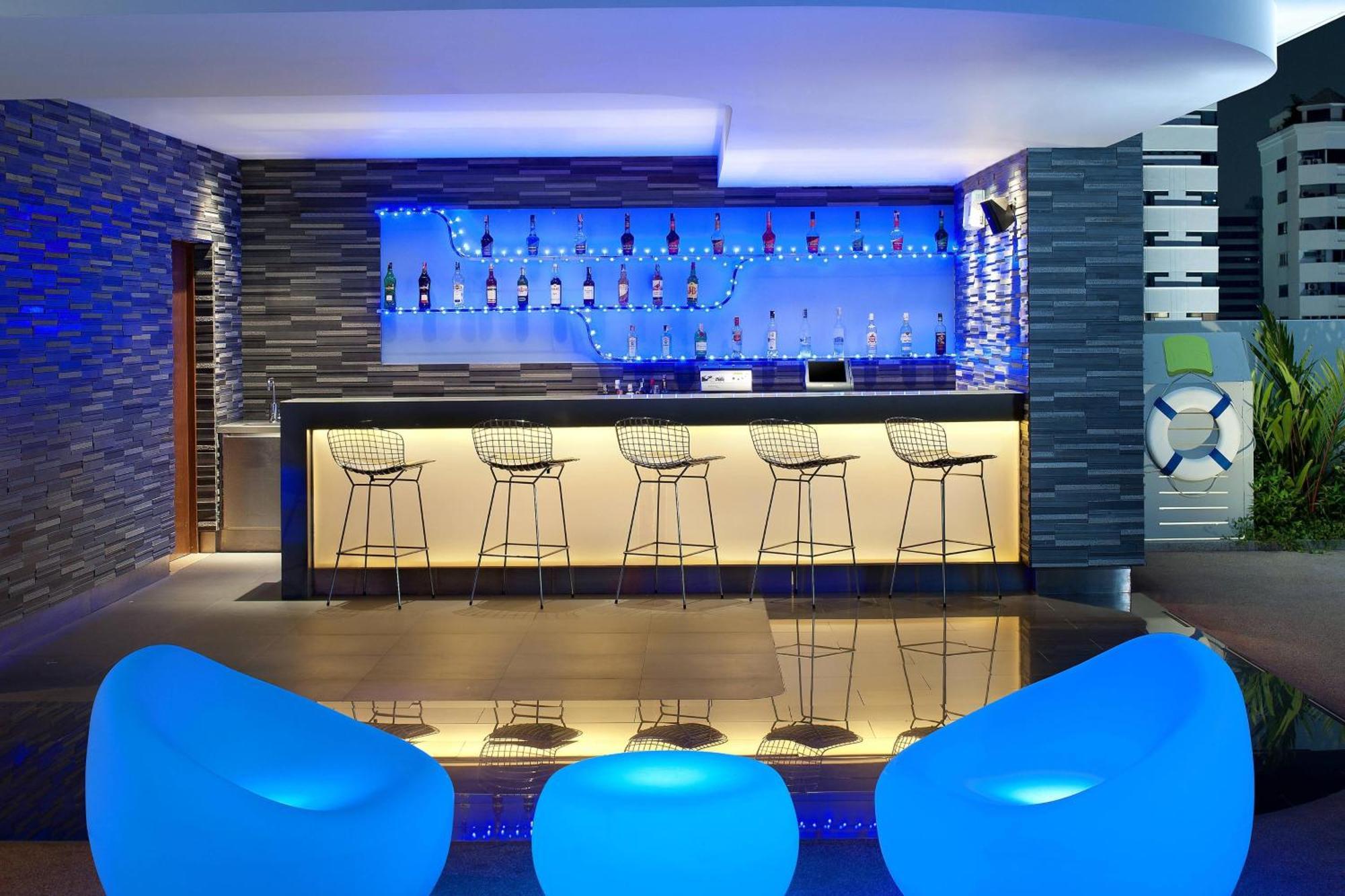 Hotel Aloft - Sukhumvit 11 4*