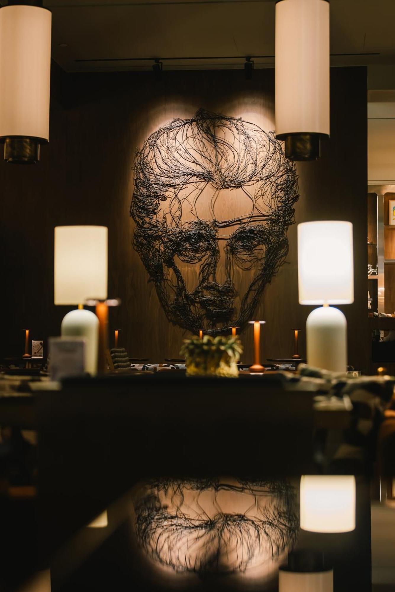 Public House Bangkok, A Member Of Design