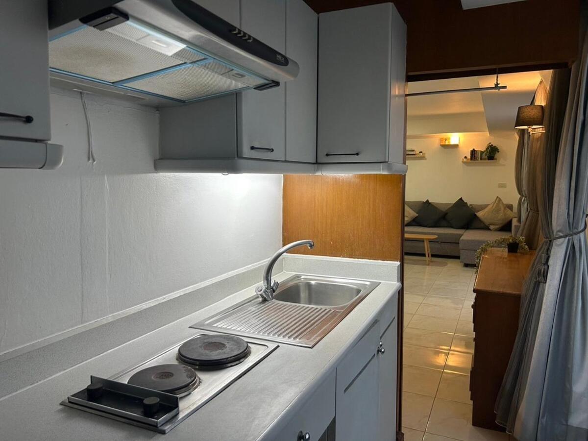 European Design With Stunning Sunset View Appartement