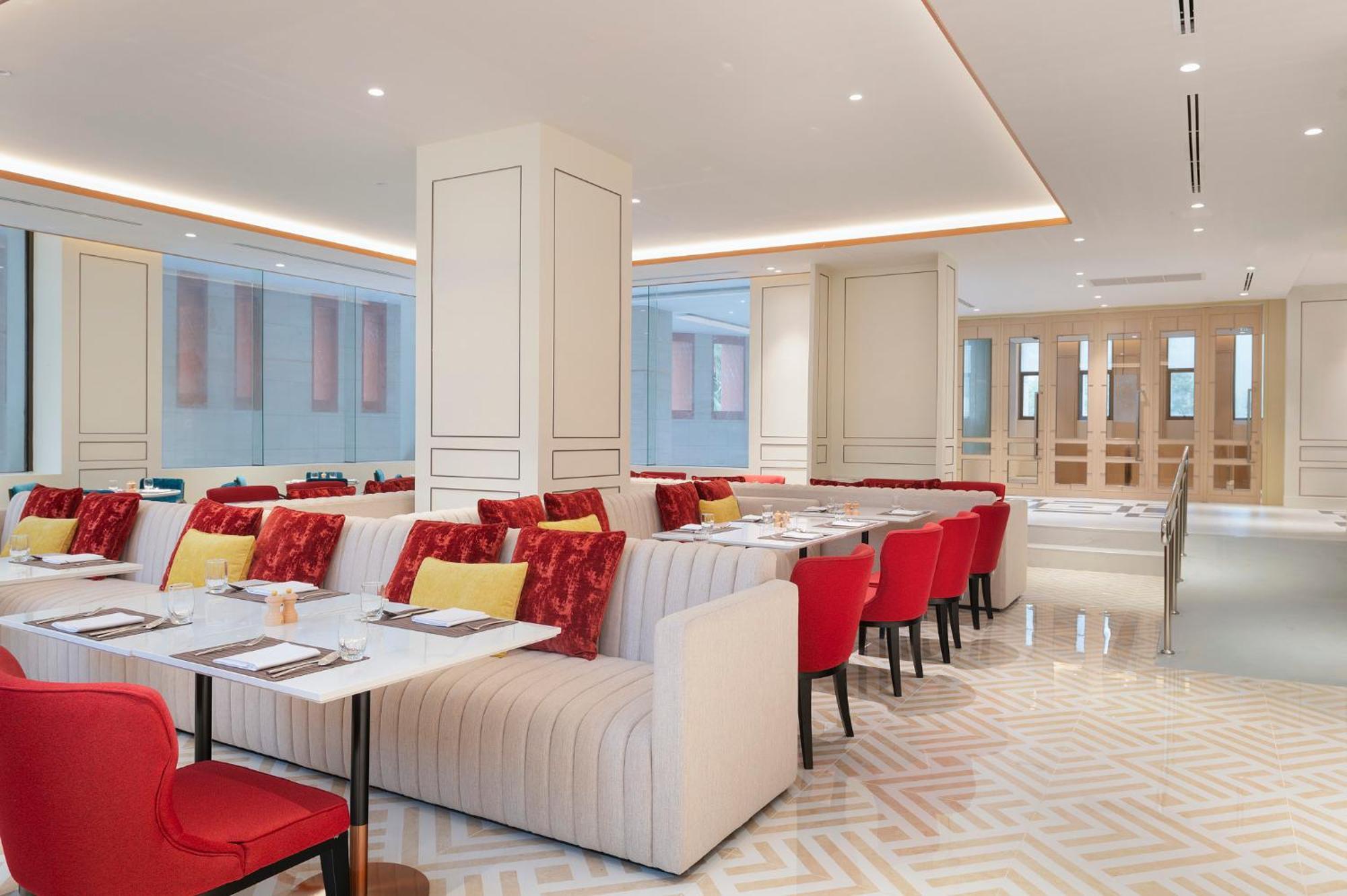 Radisson Chateau De 4* Bangkok