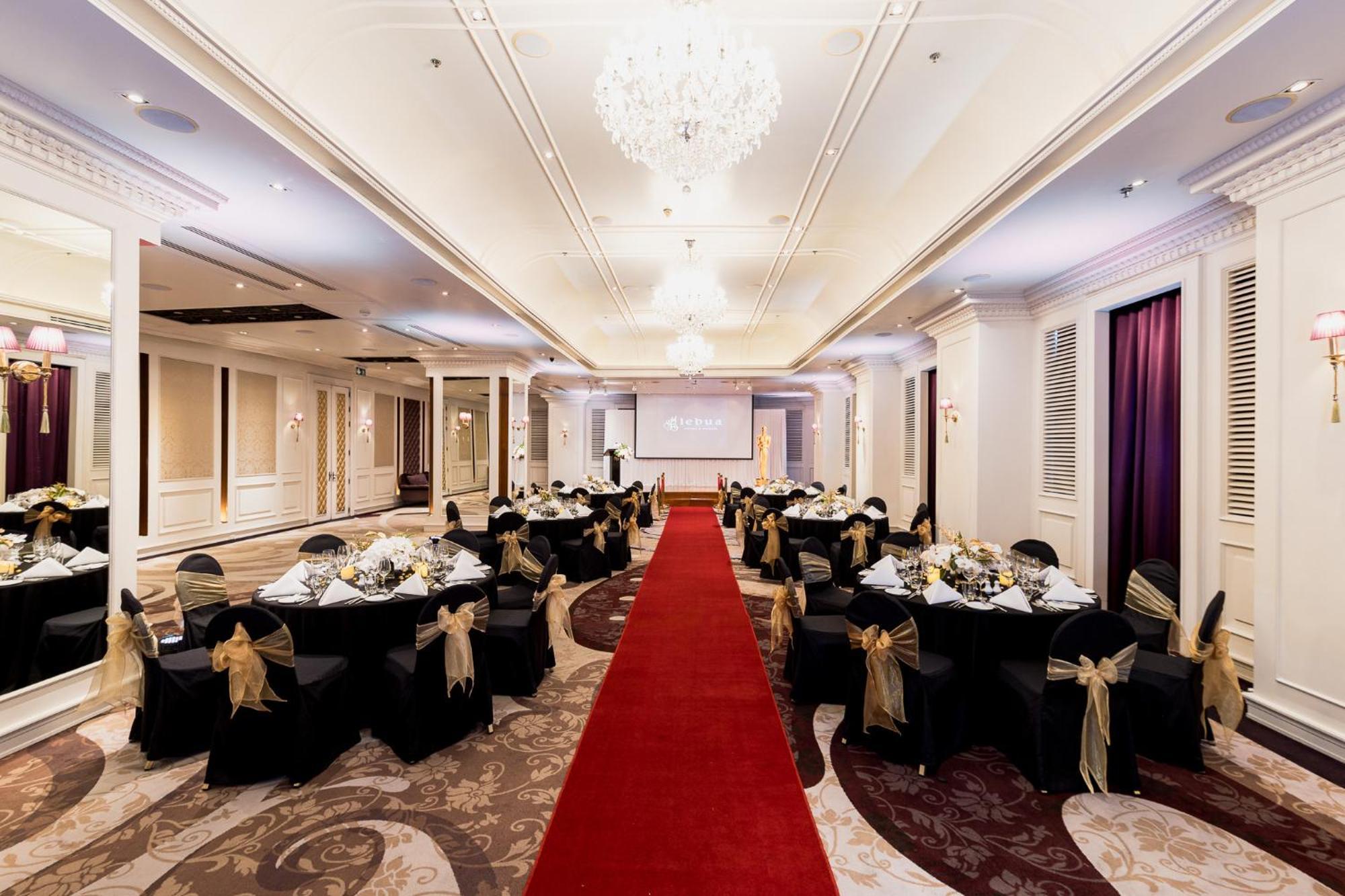 Hotel Tower Club At Lebua Bangkok