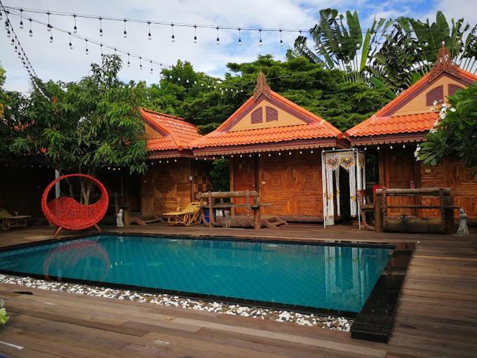 Montri Donmuang Resort 2*