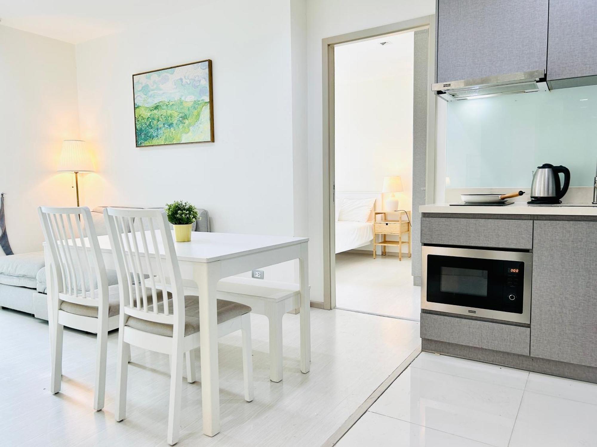 Rhythm Sukhumvit 36 Two Bedrooms