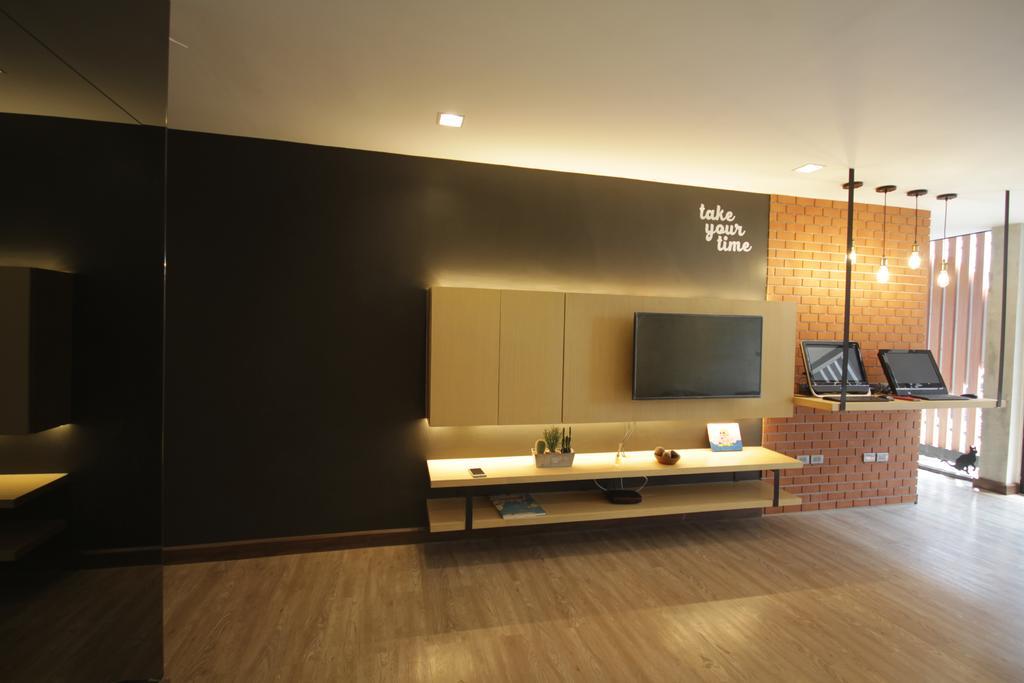 Hostel Cazz Cafe And Bangkok