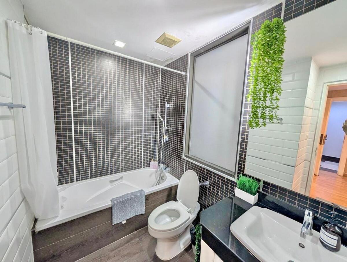 Appartement Spacious And Renovated 1-bedroom 100m To Nana Bts - 55 Sqm