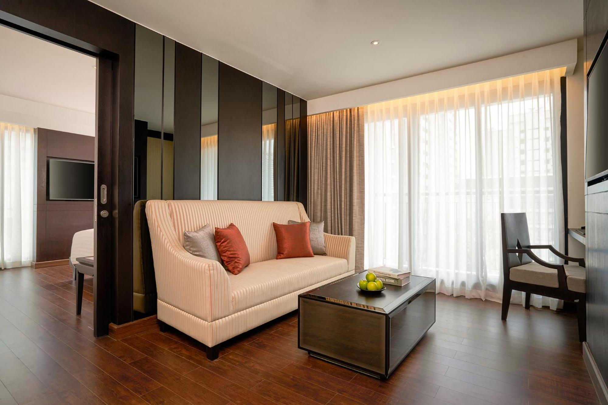 Hotel M\u00f6venpick Sukhumvit 15 Bangkok