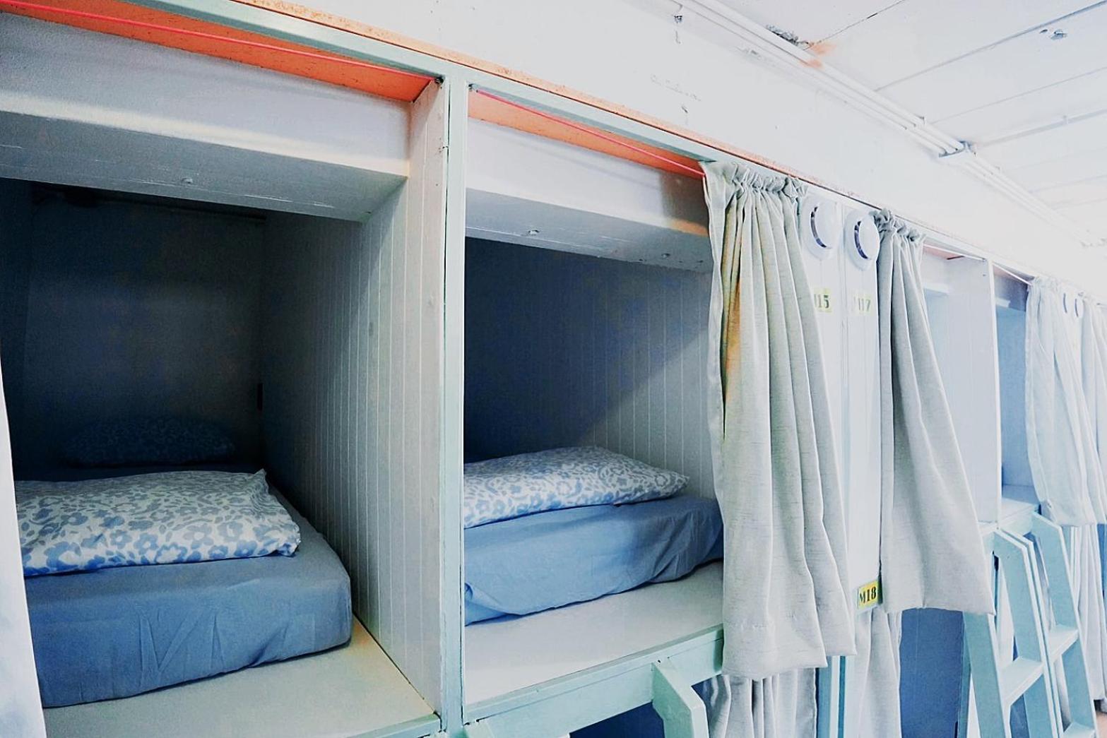 Capsulehotel - Easy Monday Near Khaosan *