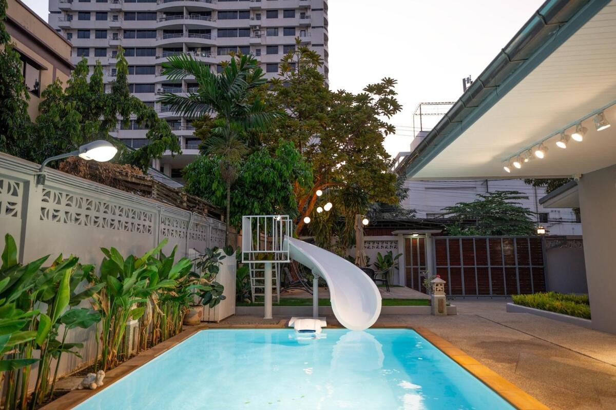 Villa 906 Center Single Pool Bts Asok 5 Bedrooms 6 Bathrooms *