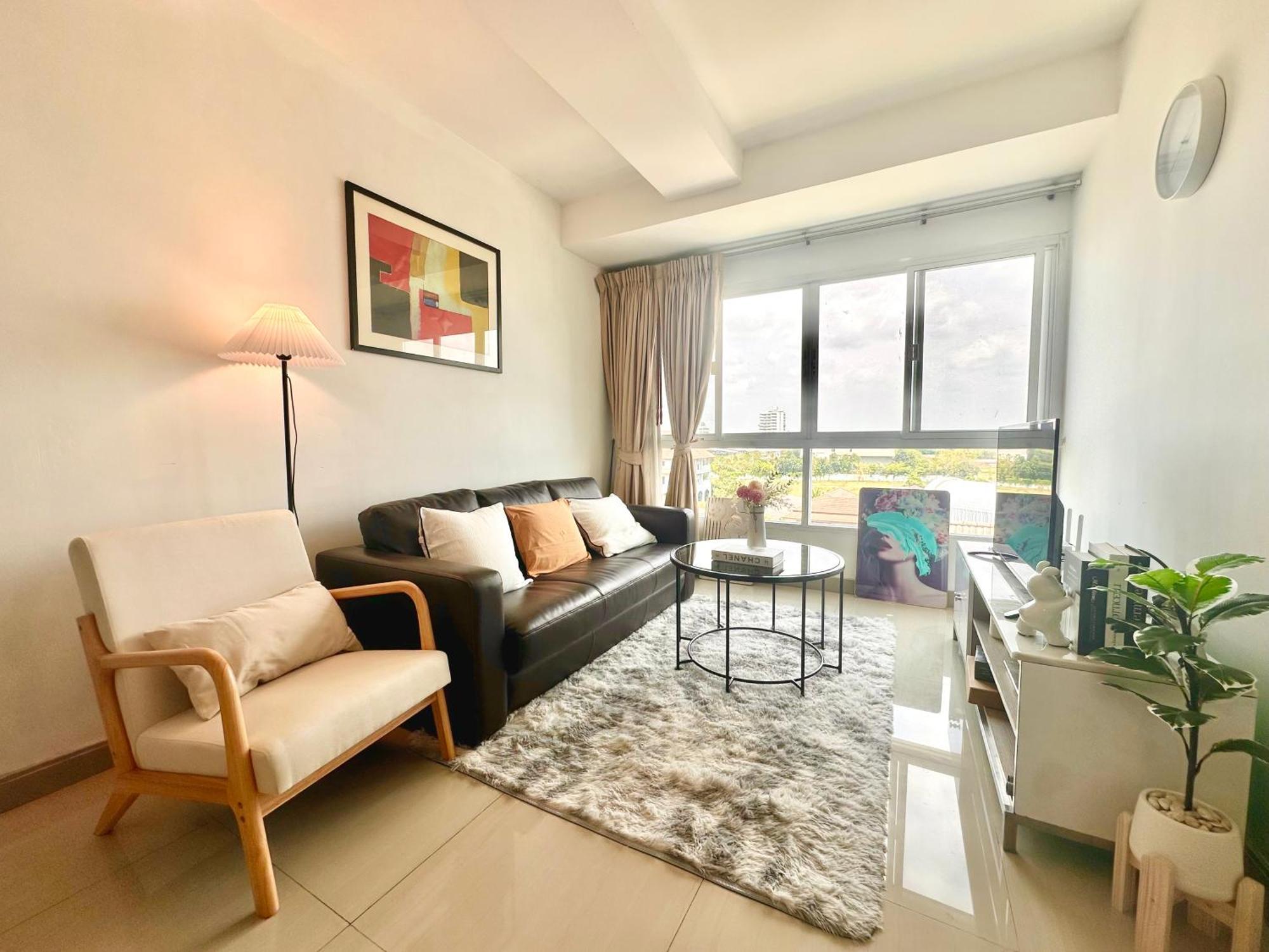 Apartment Cosy 2 Bedrooms Near Ekkamai