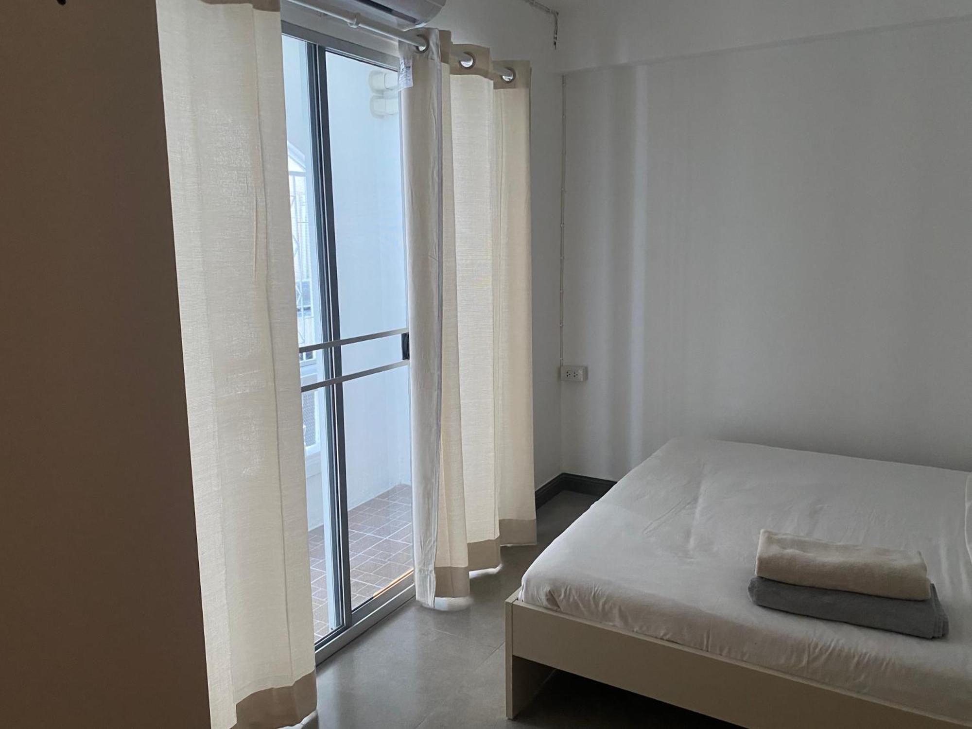 Apartment Niran 3 Close To Mega Bangna, Ikea 15mins To Airport Bangkok