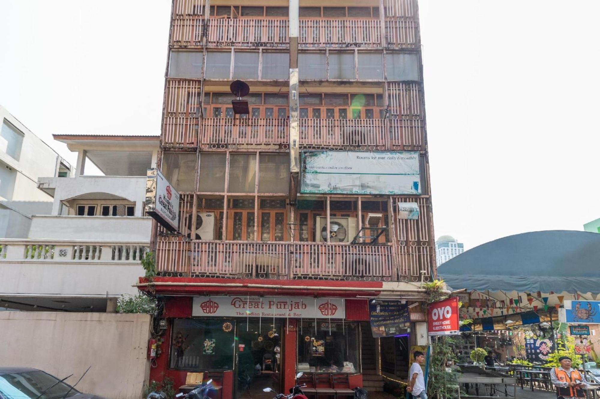 Oyo 583 Sweethome Hotel