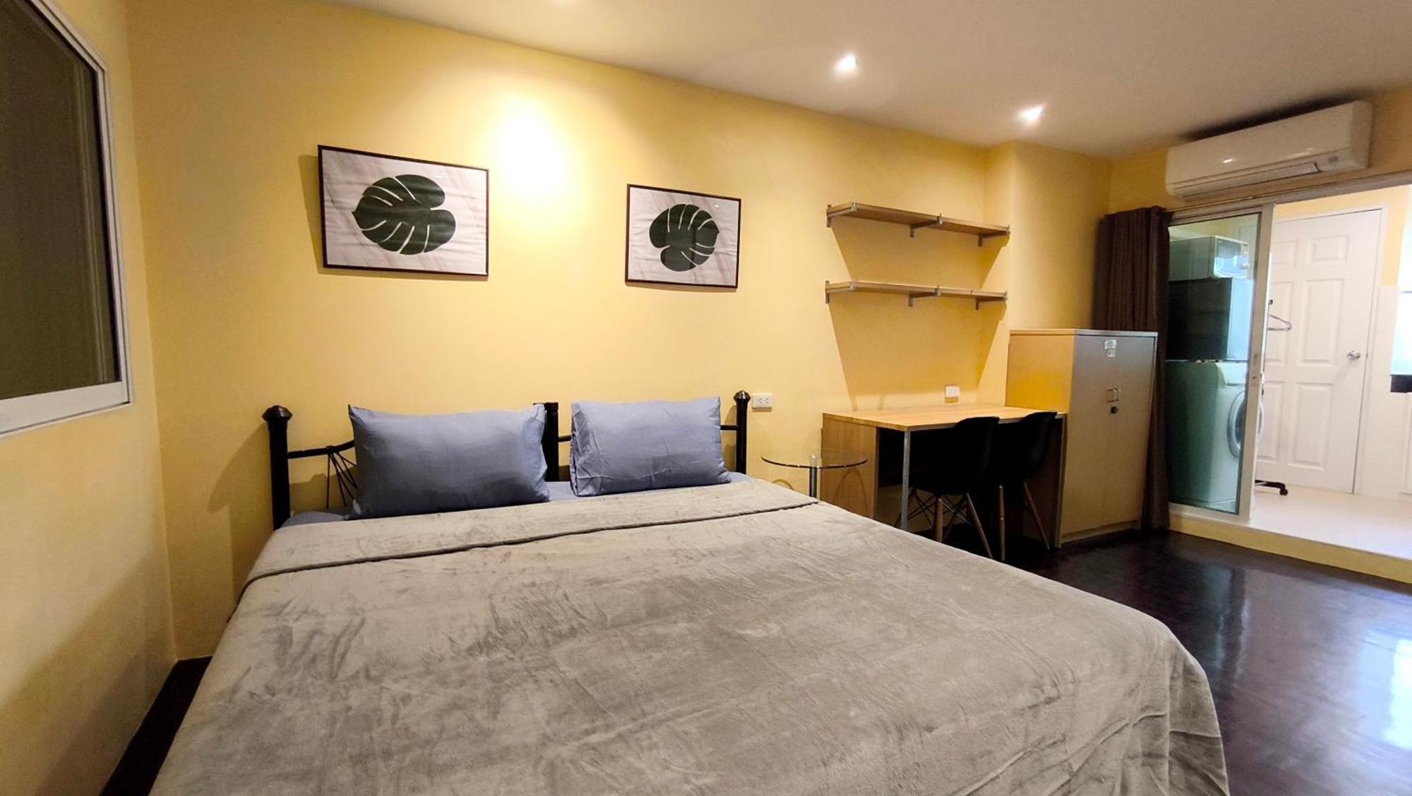 Silom 1bedroom With 2 Kings Bed For 4 Persons