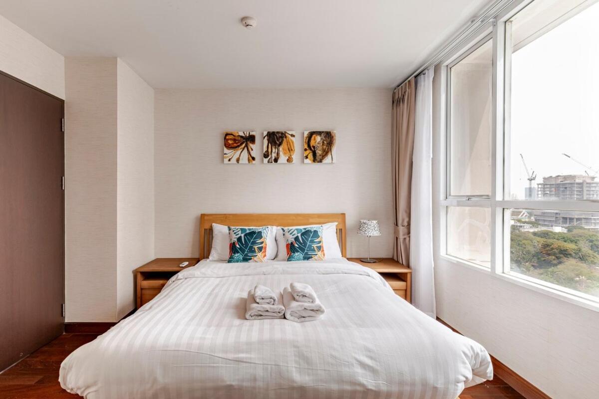 2 Bedroom In Downtown Bts Chitlom Bkk Pangsapuri *