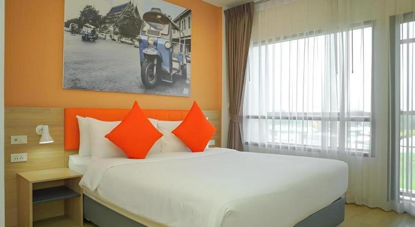 Hotel 7 Days Premium Don Meaung Airport