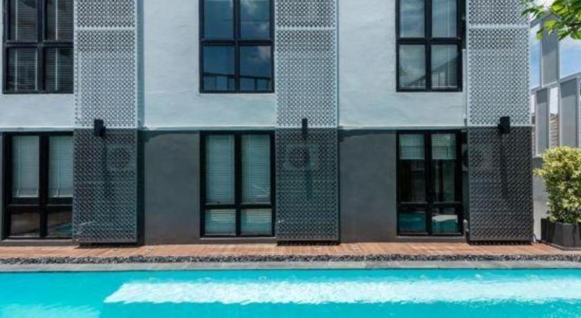 De Kaya Hostel Bangkok