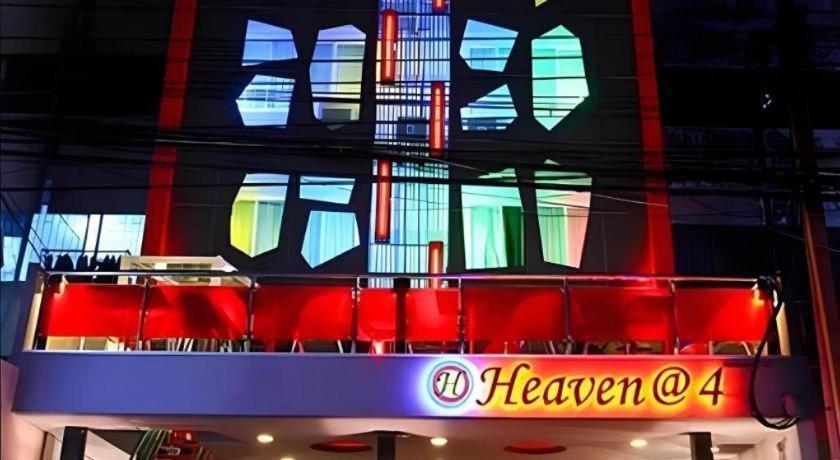 Hotel Heaven@4