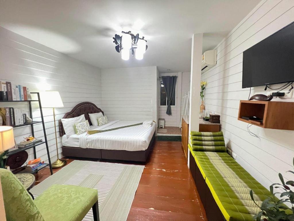 Ban Thungdang Housetel Hotel 2*