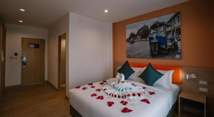 The Iconic Don Mueang Airport Hotel 4*
