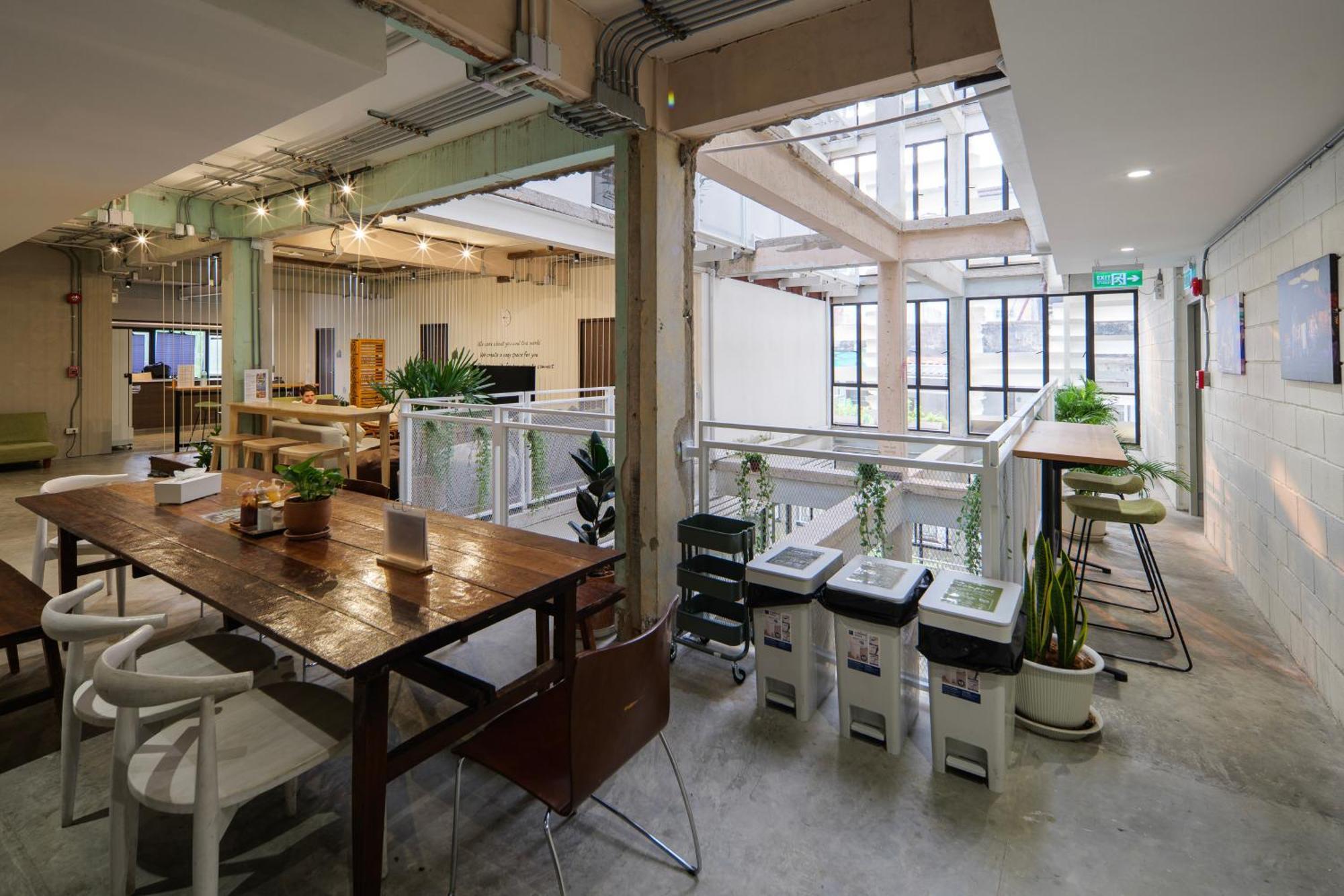 C'house Hostel Bangkok