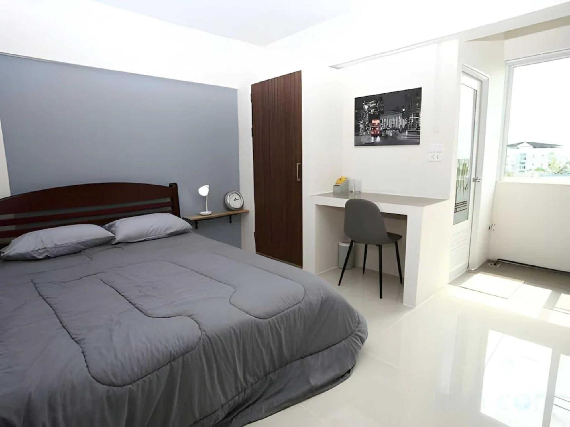Rq Suvarnabhumi Airport By Collection O Hotel