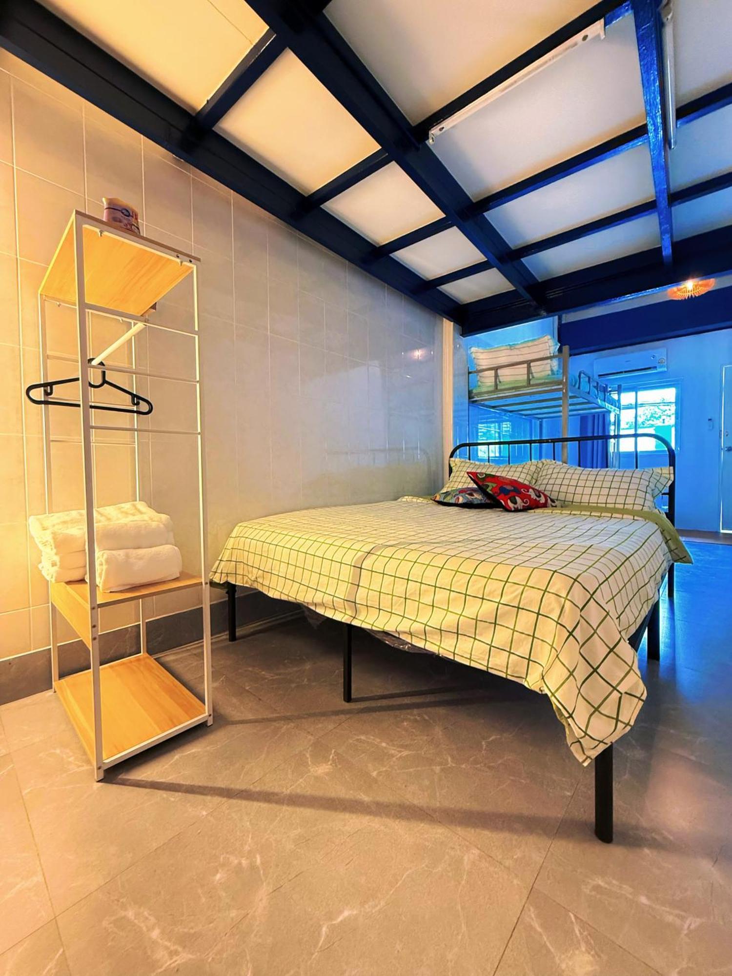 Regalohome Br Homestay *