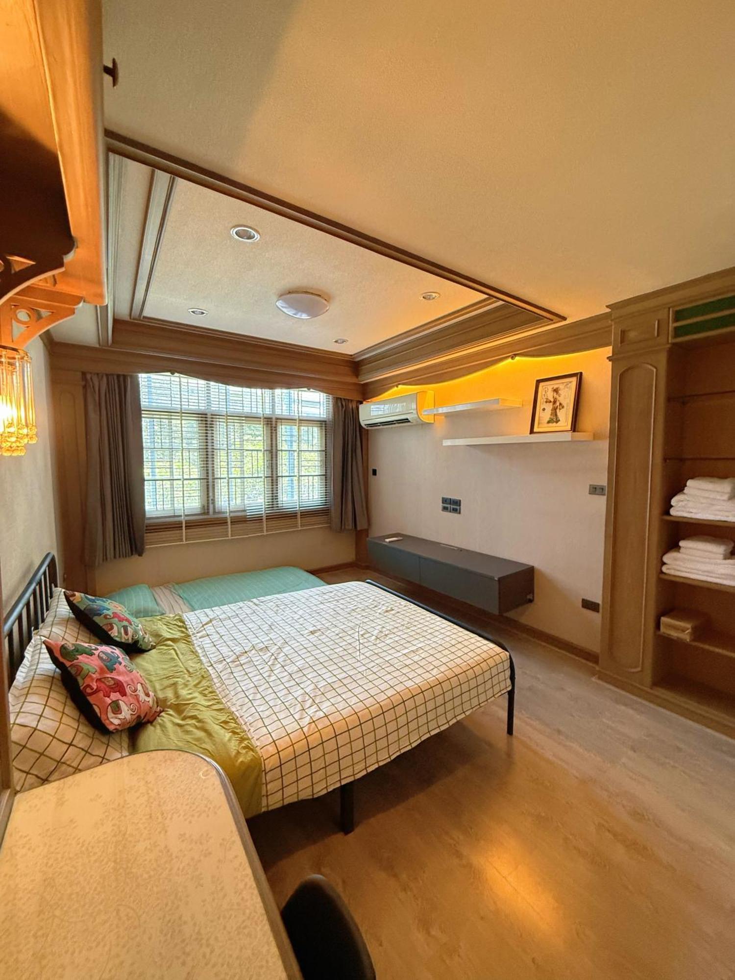 Regalohome Br Homestay Bangkok