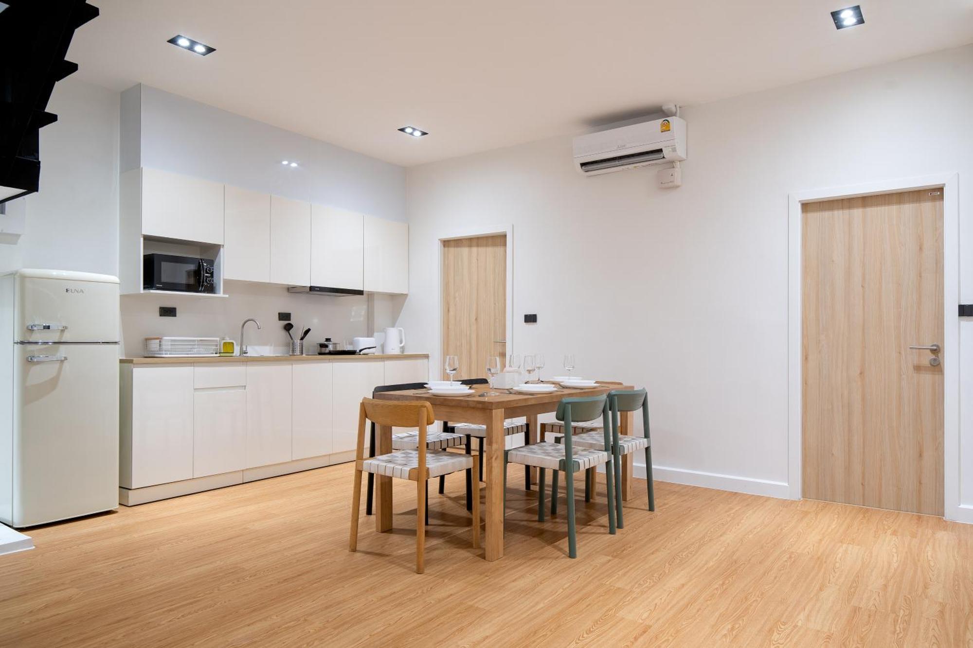 Townhouse In Khet Phayathai - Ari Holiday home Bangkok