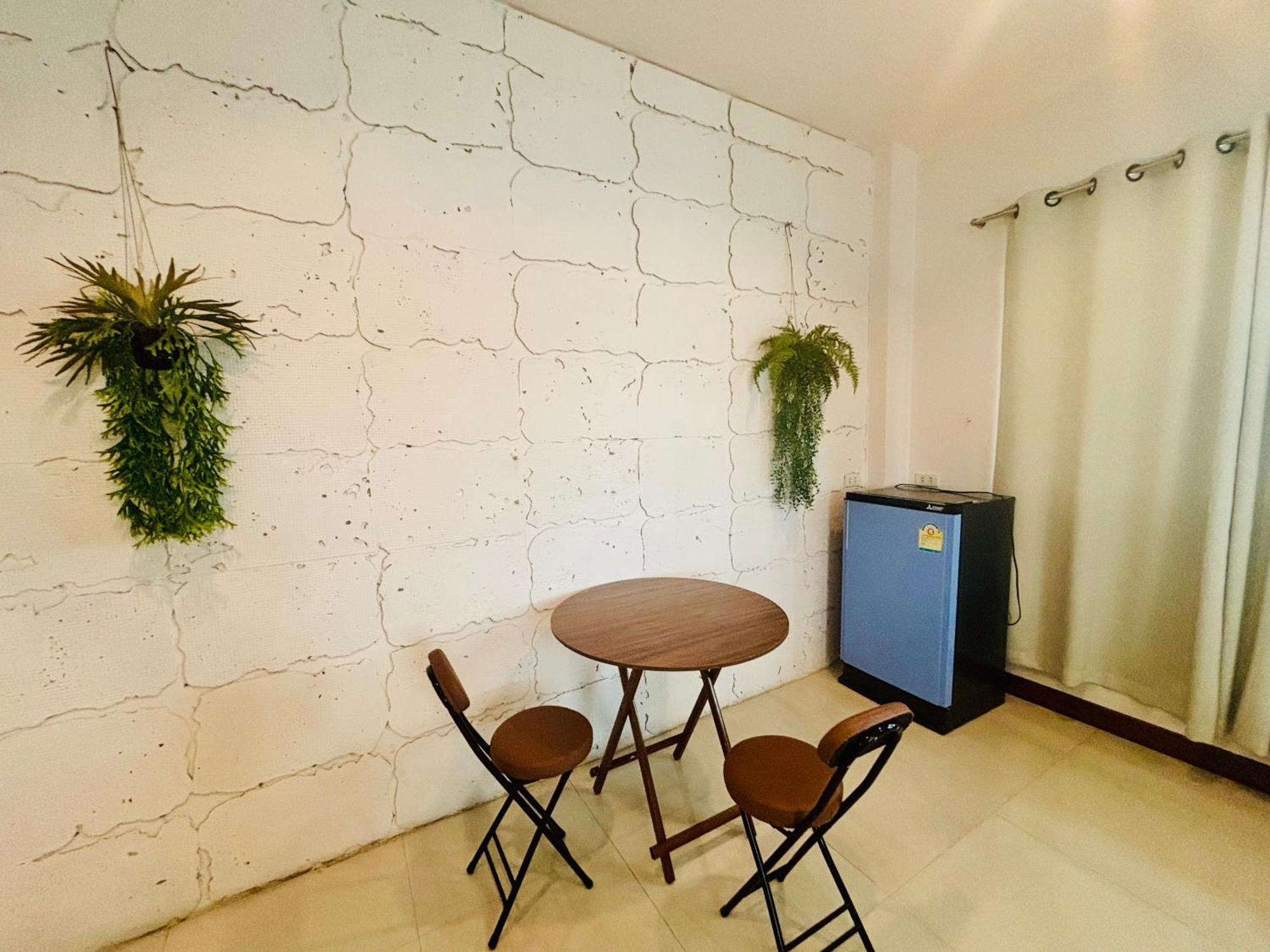 Hotel Ree- Riverside,rama 3