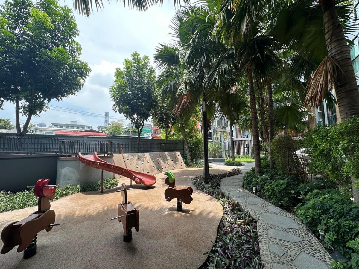 Pangsapuri Chill - Bts On Nut - Pool, Gym, Fast Wi-fi *