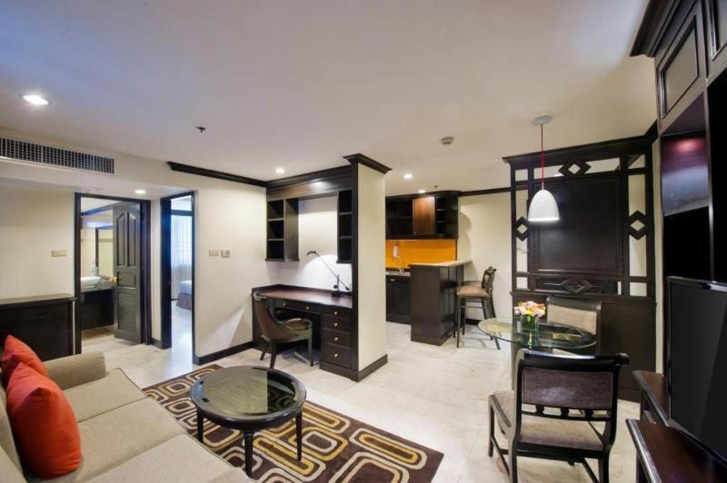 Hotel Grand President 4*