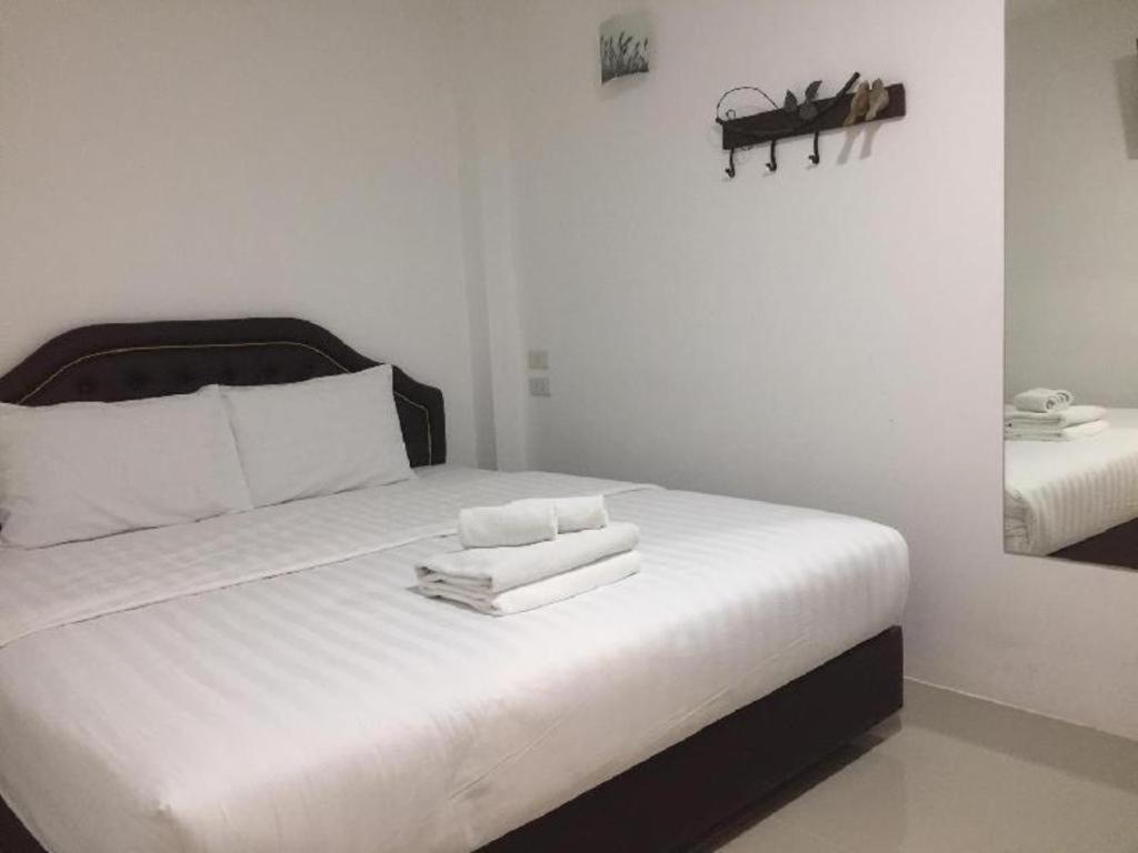 Ban Thungdang Housetel Bangkok