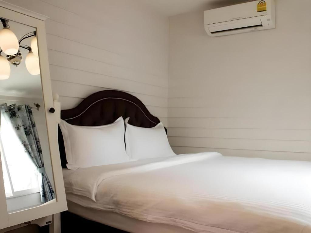 Ban Thungdang Housetel Hotel