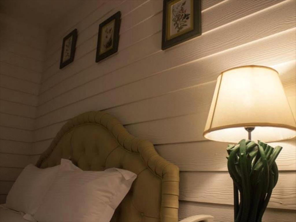 Hotel Ban Thungdang Housetel