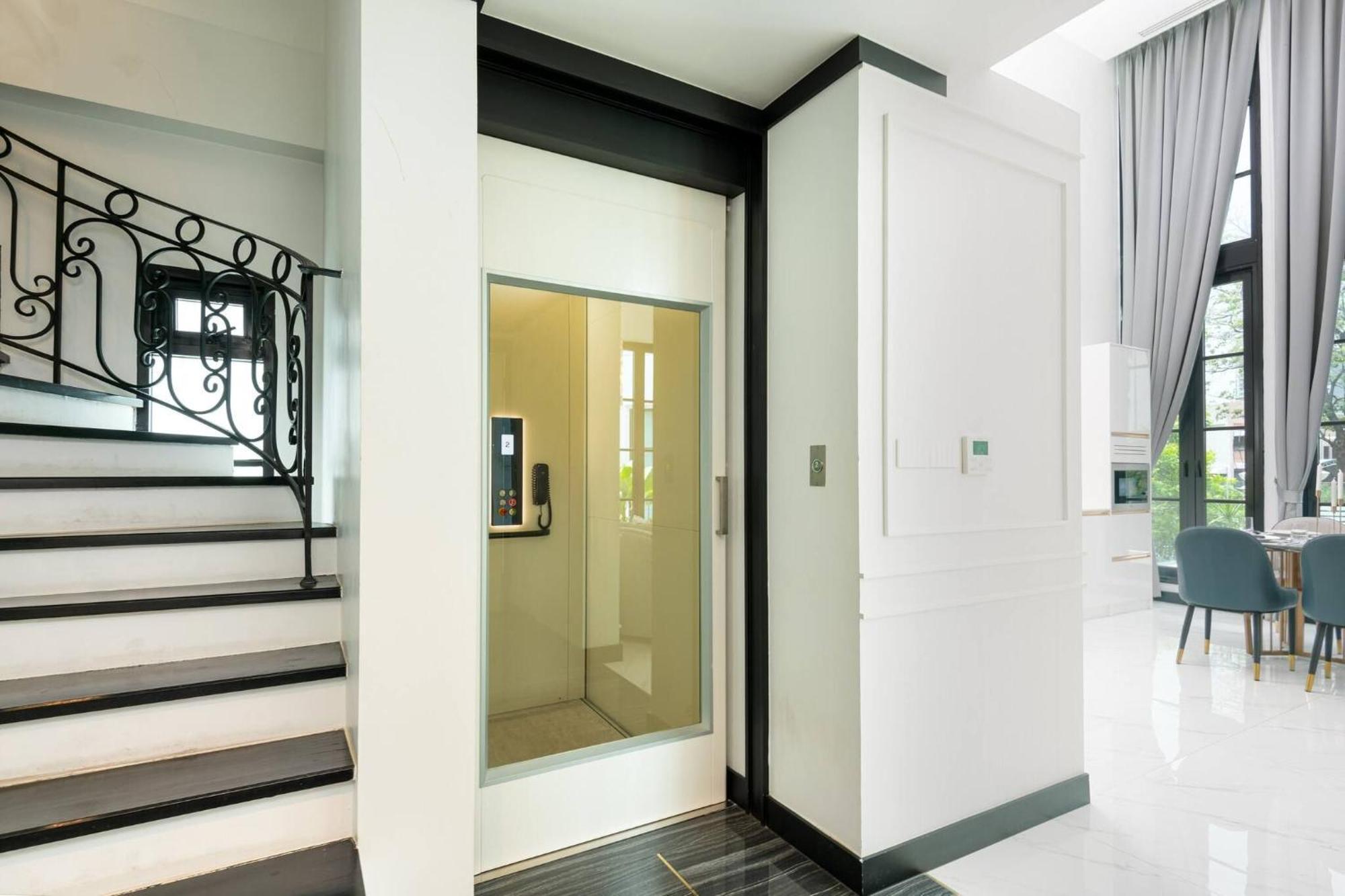 Stylish 7beds Poolhouse With Cinema Lift - 2min To Bts *