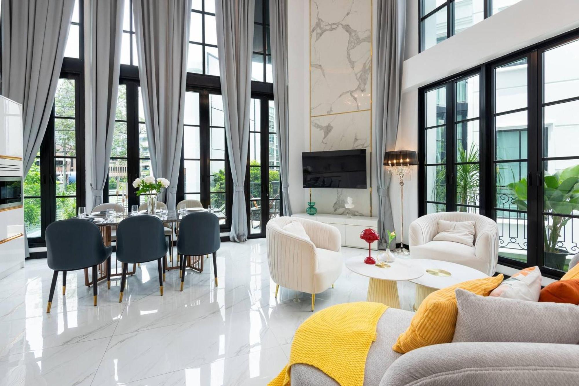 Stylish 7beds Poolhouse With Cinema Lift - 2min To Bts Bangkok