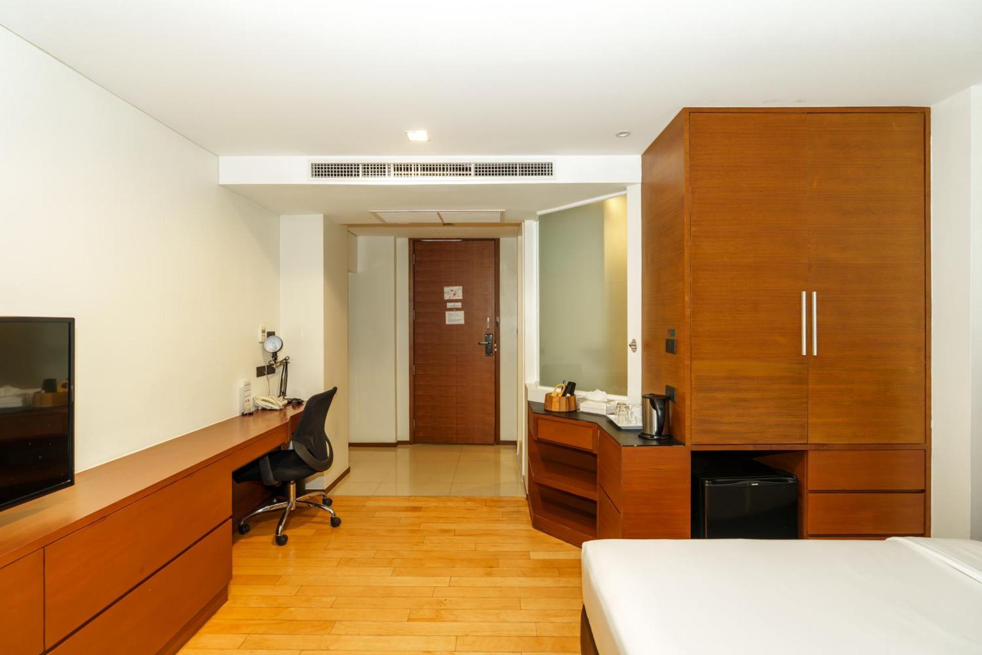 Marvin Hotel