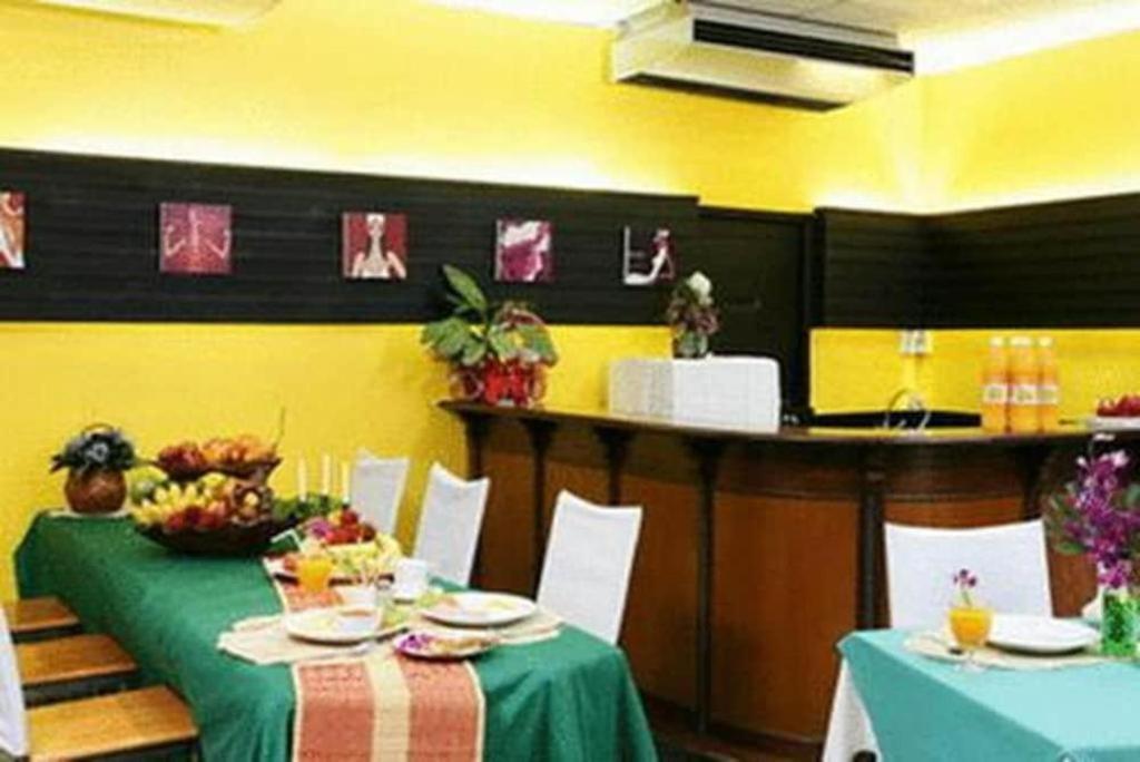 Comfort Hotel 3*