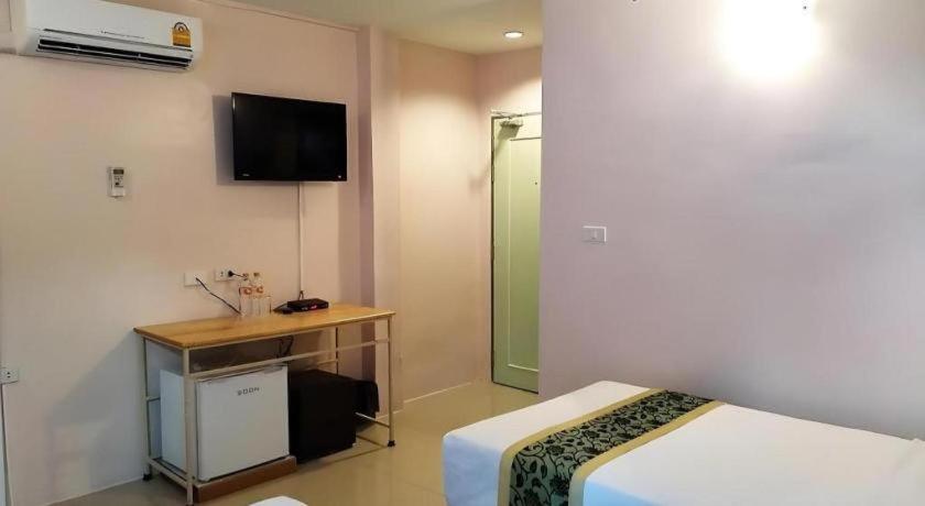 Bird - Pratunam Hotel Bangkok