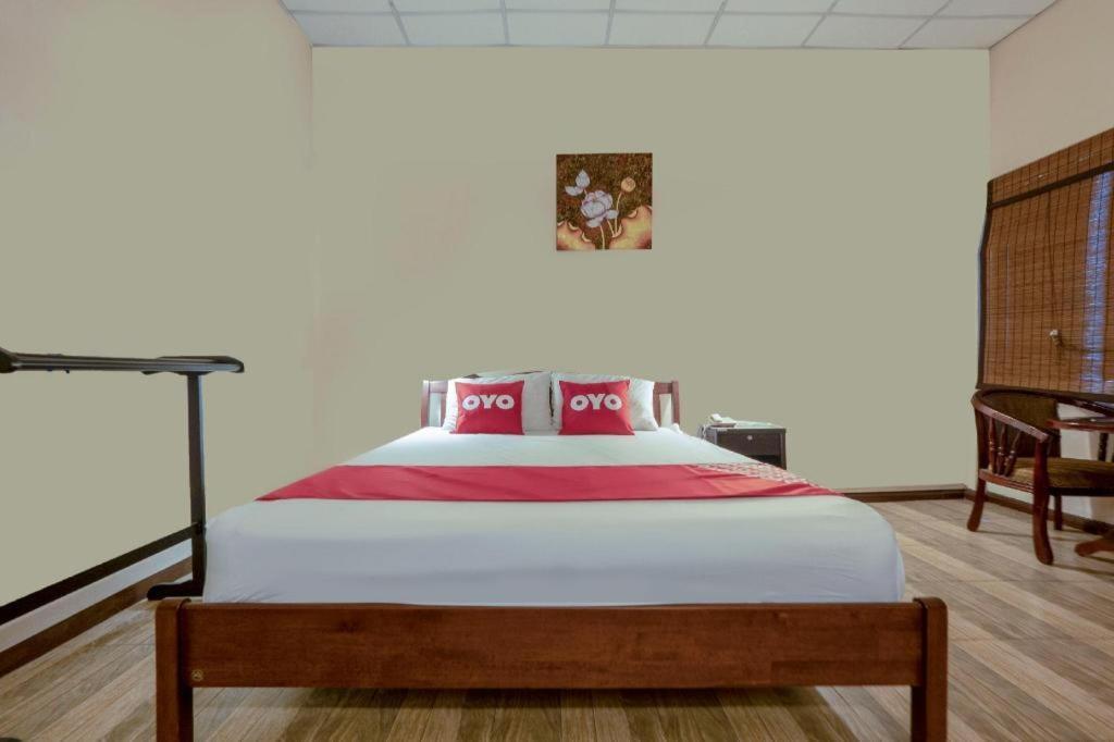 Oyo 1089 Baan Boran Hotel
