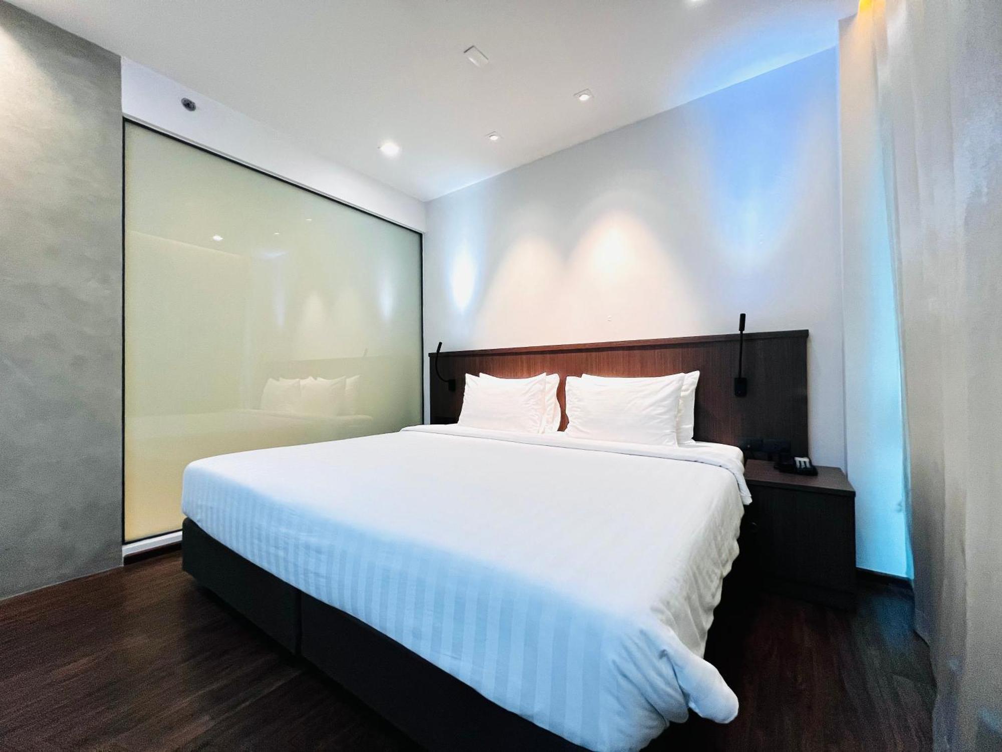 Civic Horizon & 4* Bangkok