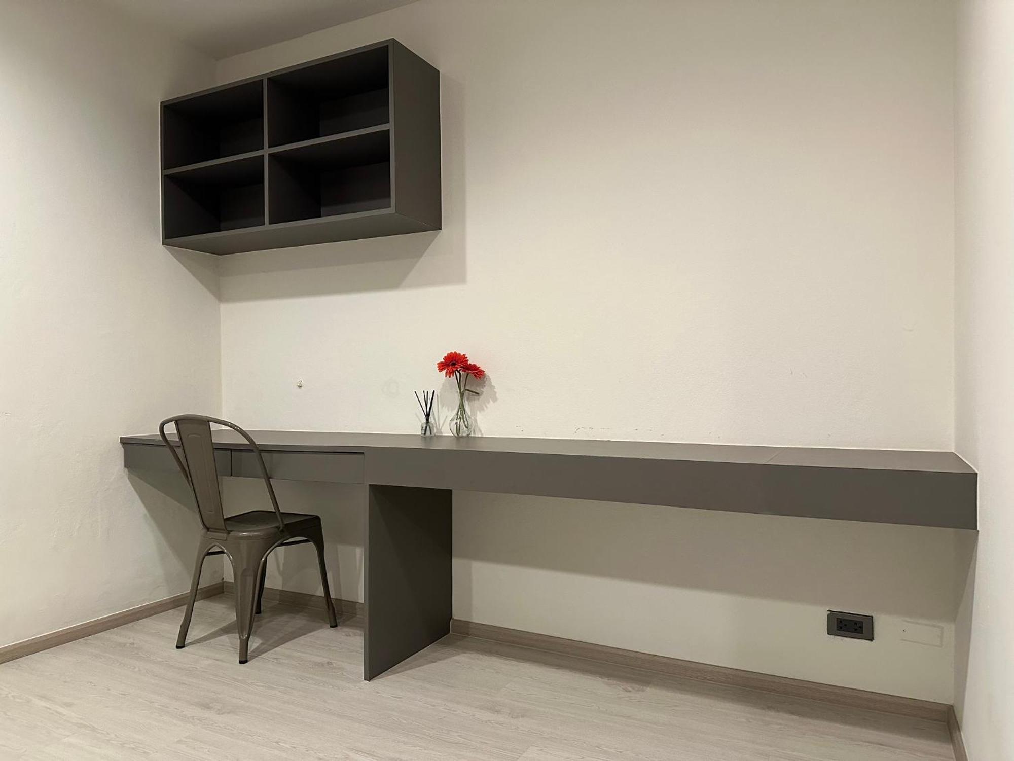 Condo, 6-min Walk To Bts, Wifi, Near Iconsiam And River Apartment