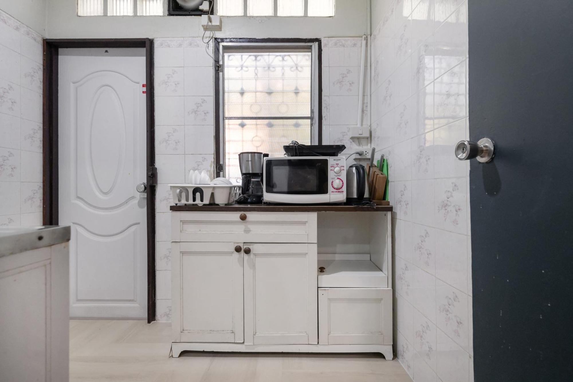 4br House Mrt Subway 250m Chatujak Market Wi-fi