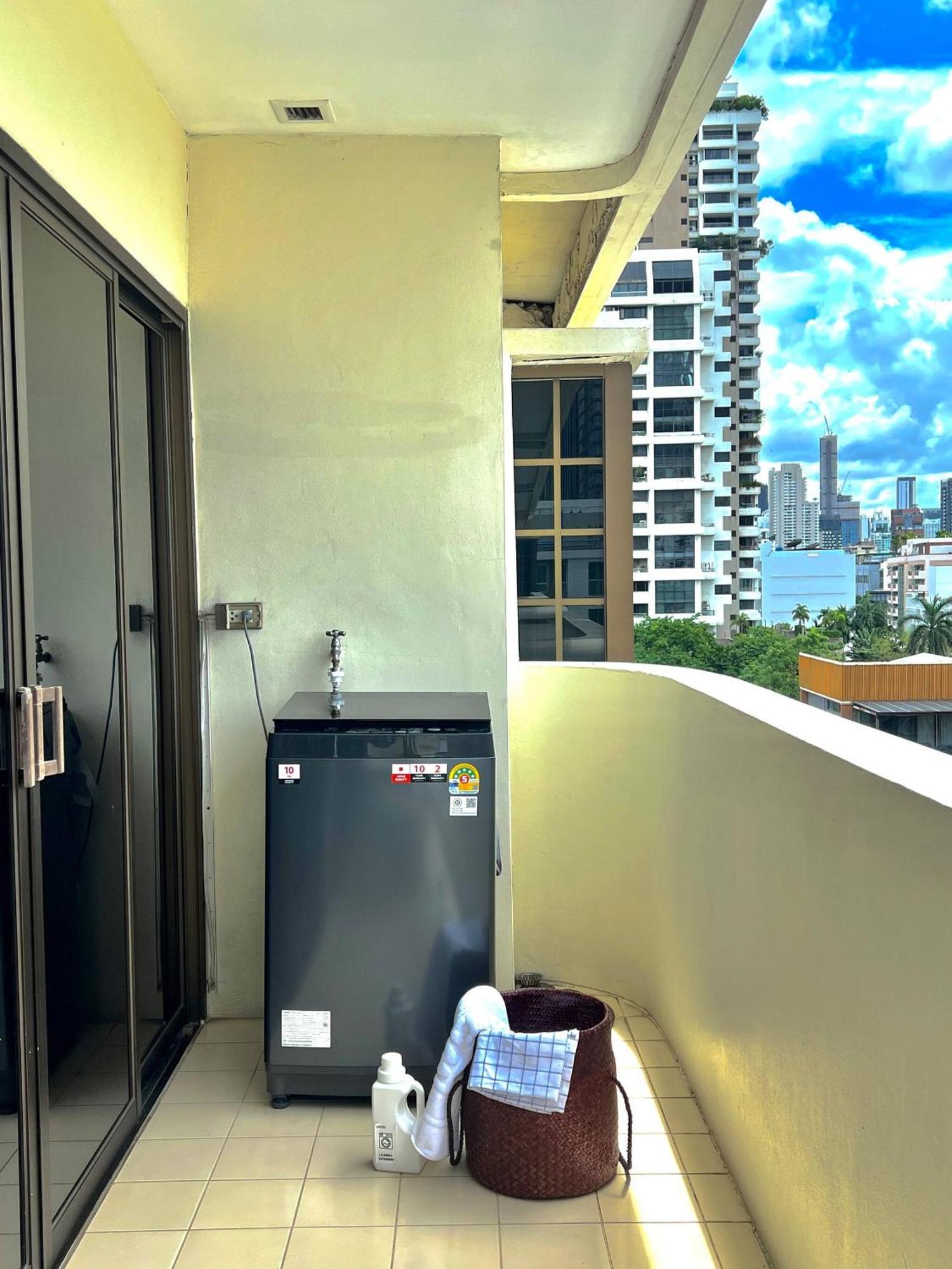 Mystic Haven King Bed With Balcony & Views Apartment *
