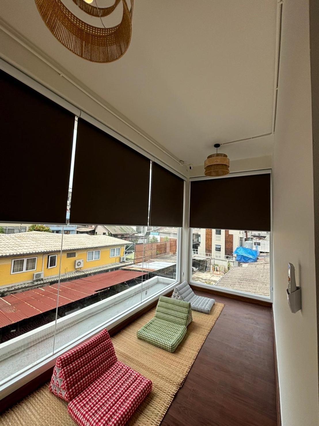 Hostel Ease At Sathorn And Coworking Space *
