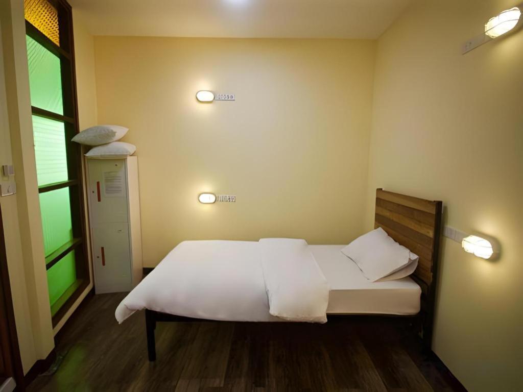 Hostel Art Sanamchai Bangkok